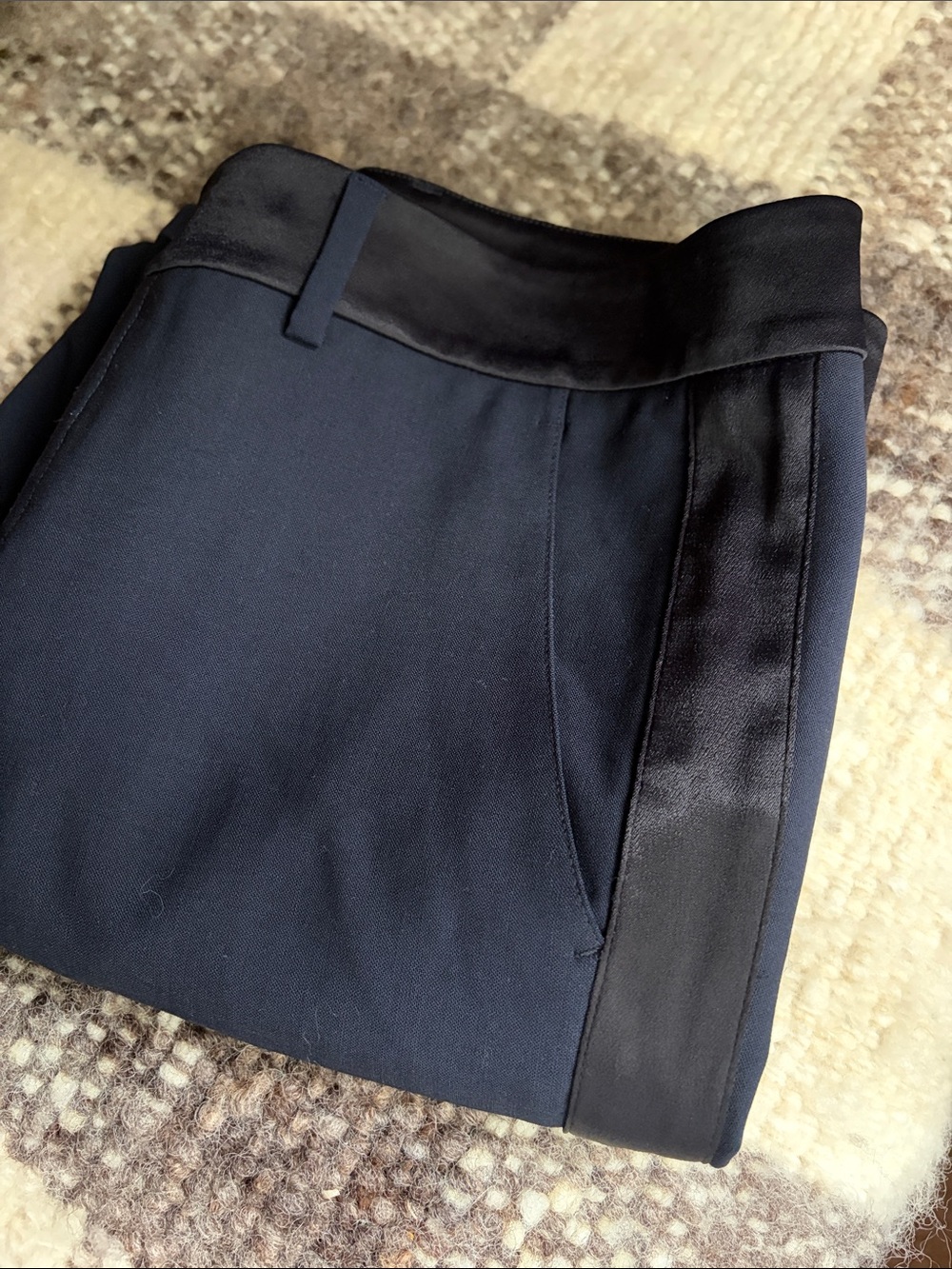 Vince Women’s navy wool blend trousers with tuxedo stripe size 4